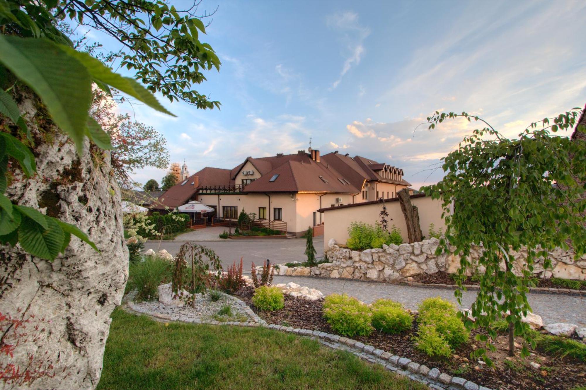 Resort Jura Kroczyce Exterior photo